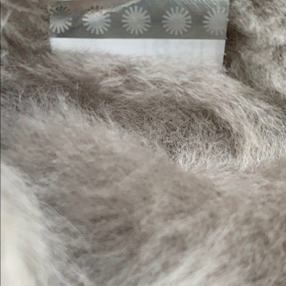 NWB Authentic ugg mirabelle slippers - Picture 7 of 8